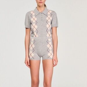 DIAMOND-PATTERN KNIT SHORTS